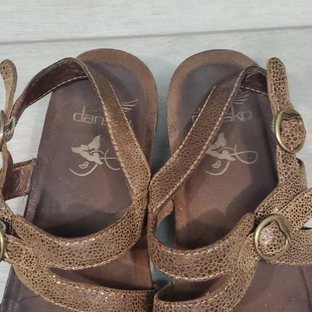 Dansko Women Comfort Leather Sandals shoes sz 38/7.5-8